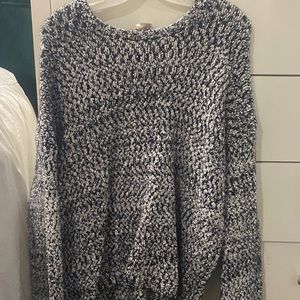 TJ MAXX OVERSIZED SWEATER